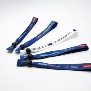 Stampa braccialetti personalizzati per eventi